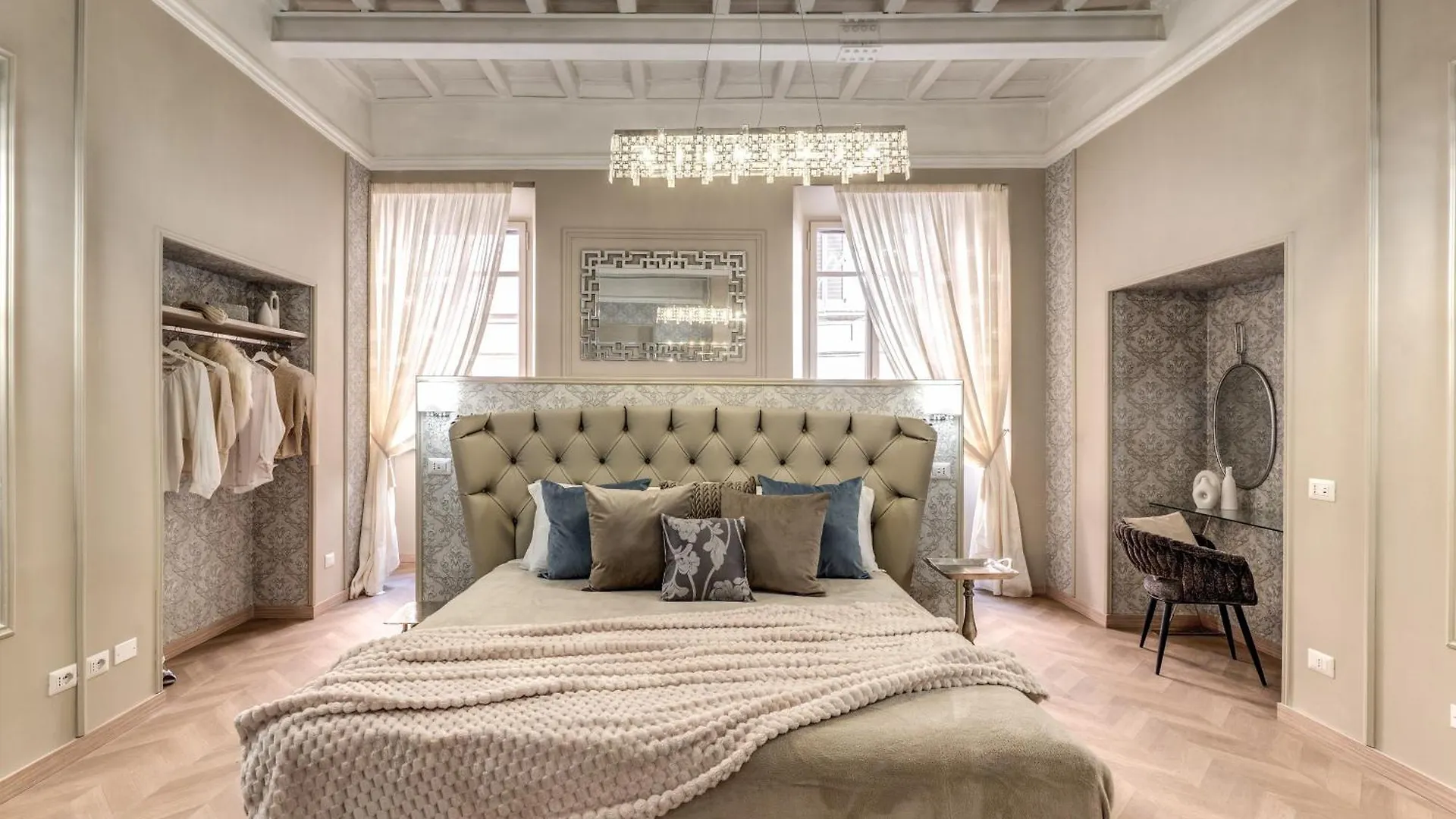 Apartment White Miracle Suite Rome Italy
